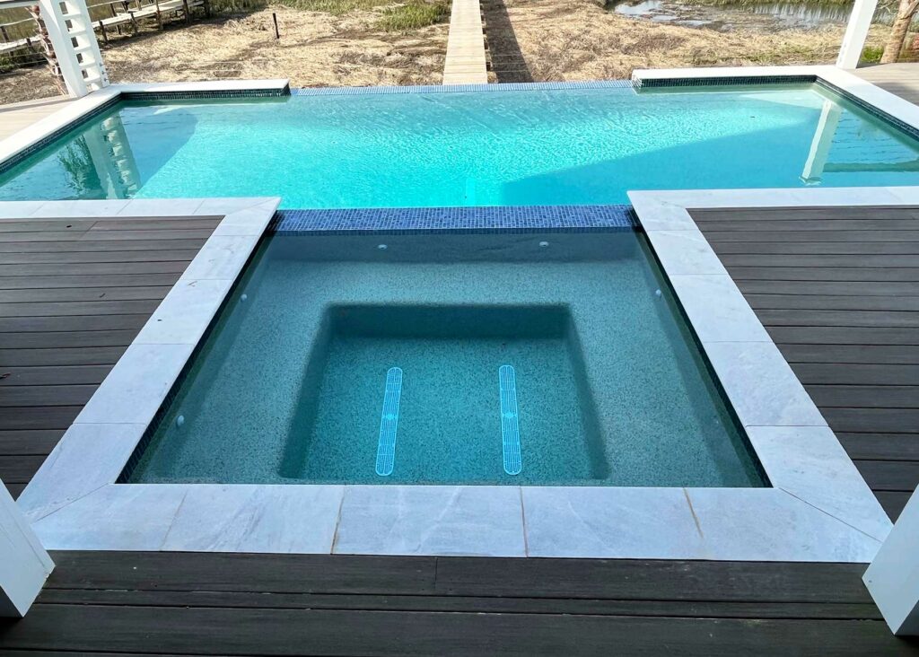 carolina-pool-portfolio-modern-pool-spa-backyard